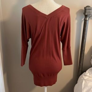 WHBM 3Q v neck dolman PO